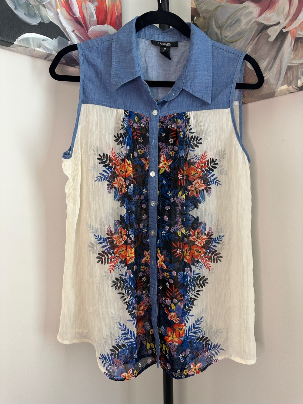 Style & Co. Blue Denim Collar Sleeveless Floral Button-Front Top